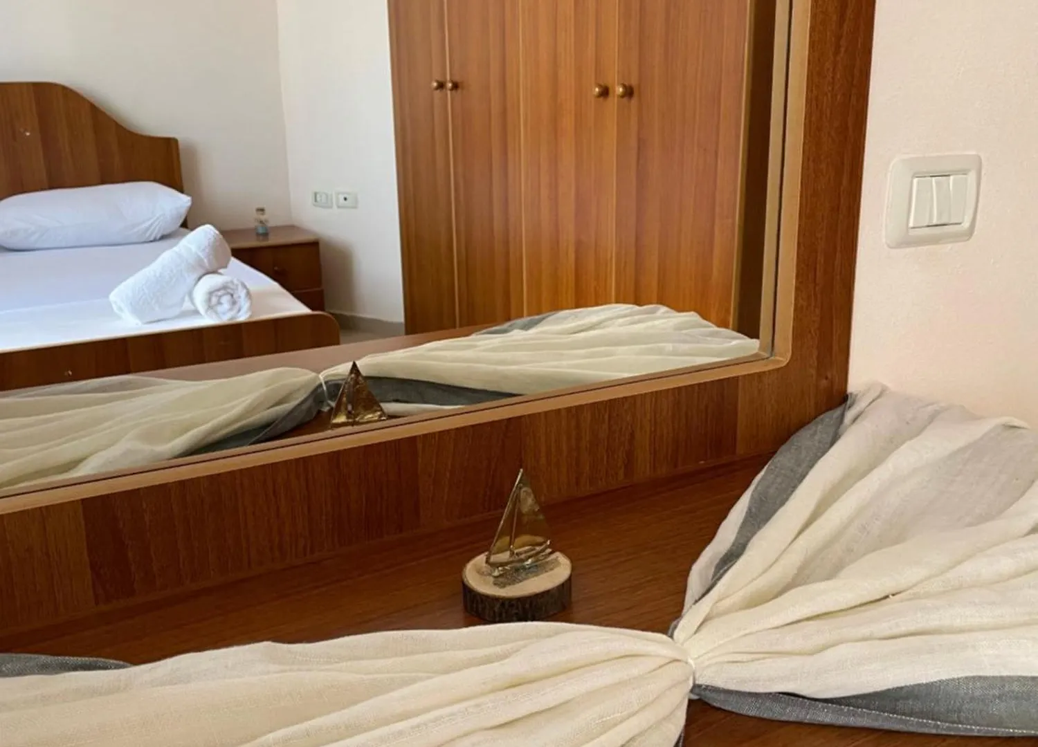Saranda Apartament 0*, Sarande